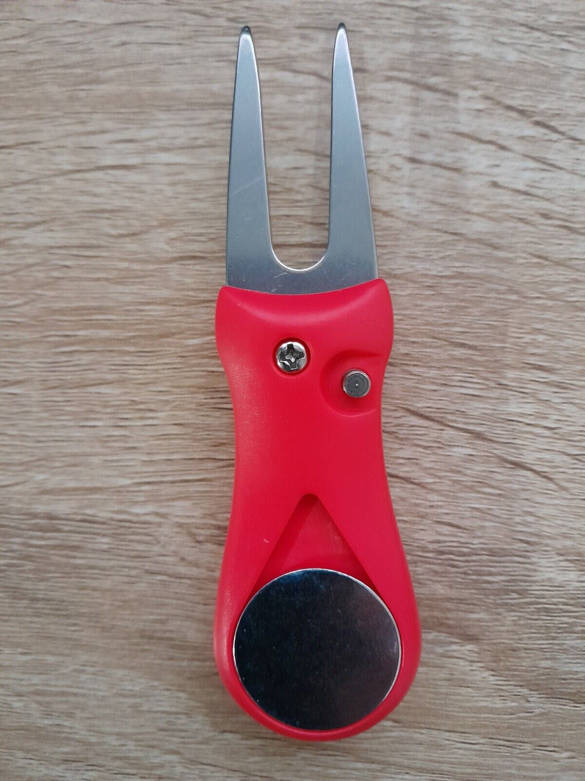 Golf Divot Repair Tool With Ball Marker