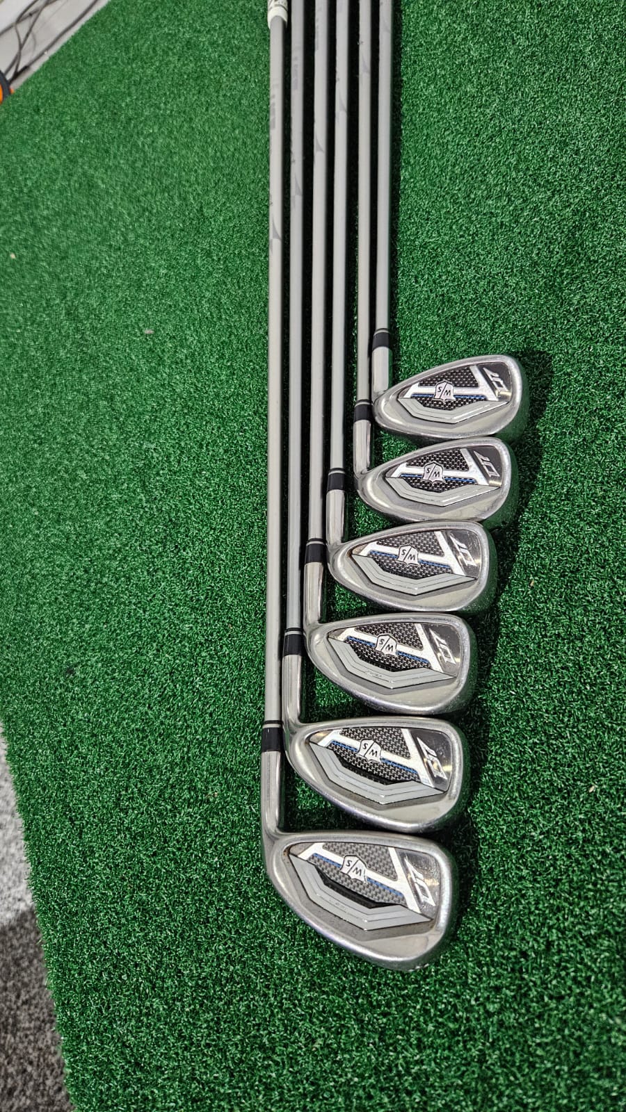 Wilson D7 Irons 5-PW