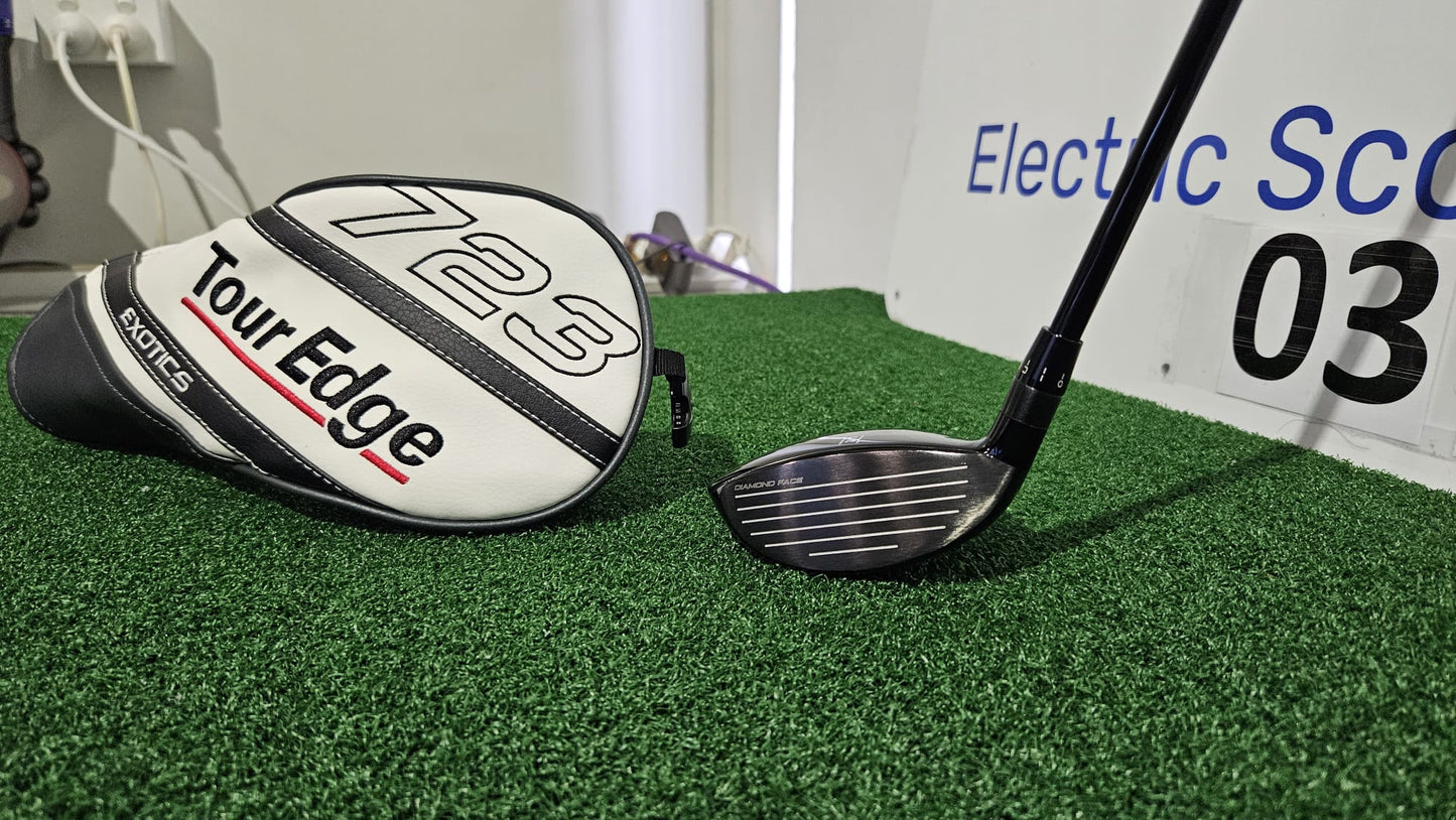 Tour Edge Exotics C723 3 Wood.